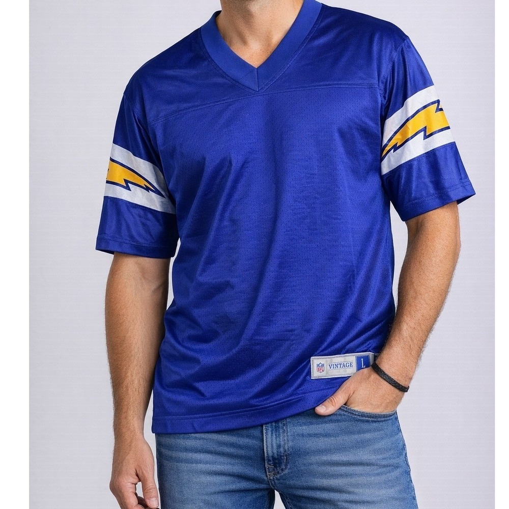 NFL Pro Line Vintage LA Chargers Royal Blue Jersey Lightning Bolts Mens L NWT‎